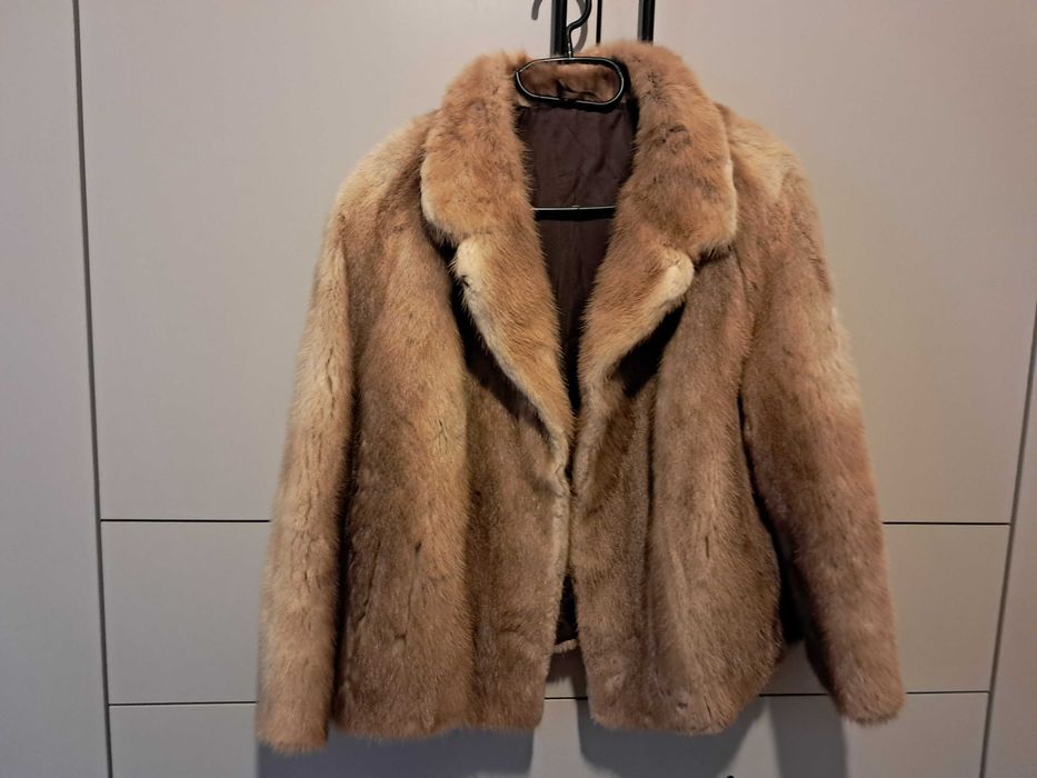 Futro z norek naturalnych