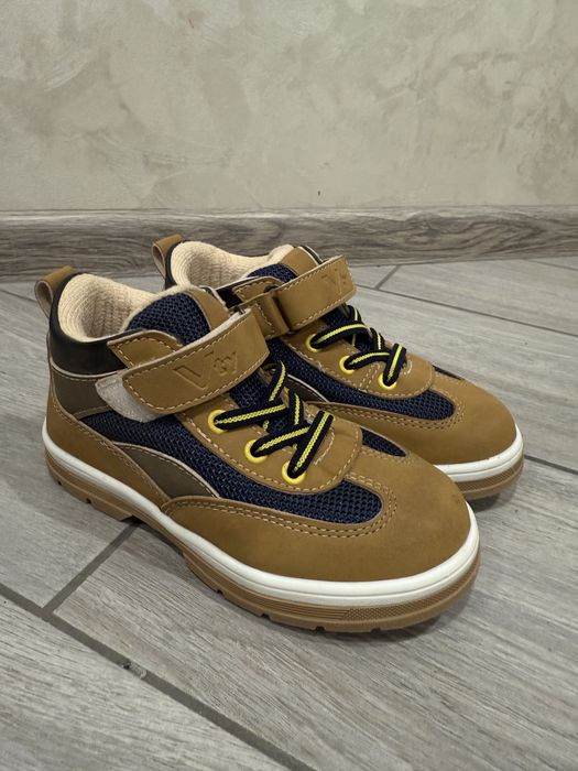 Напівчеревики кросівки 27р (18см) Німеччина