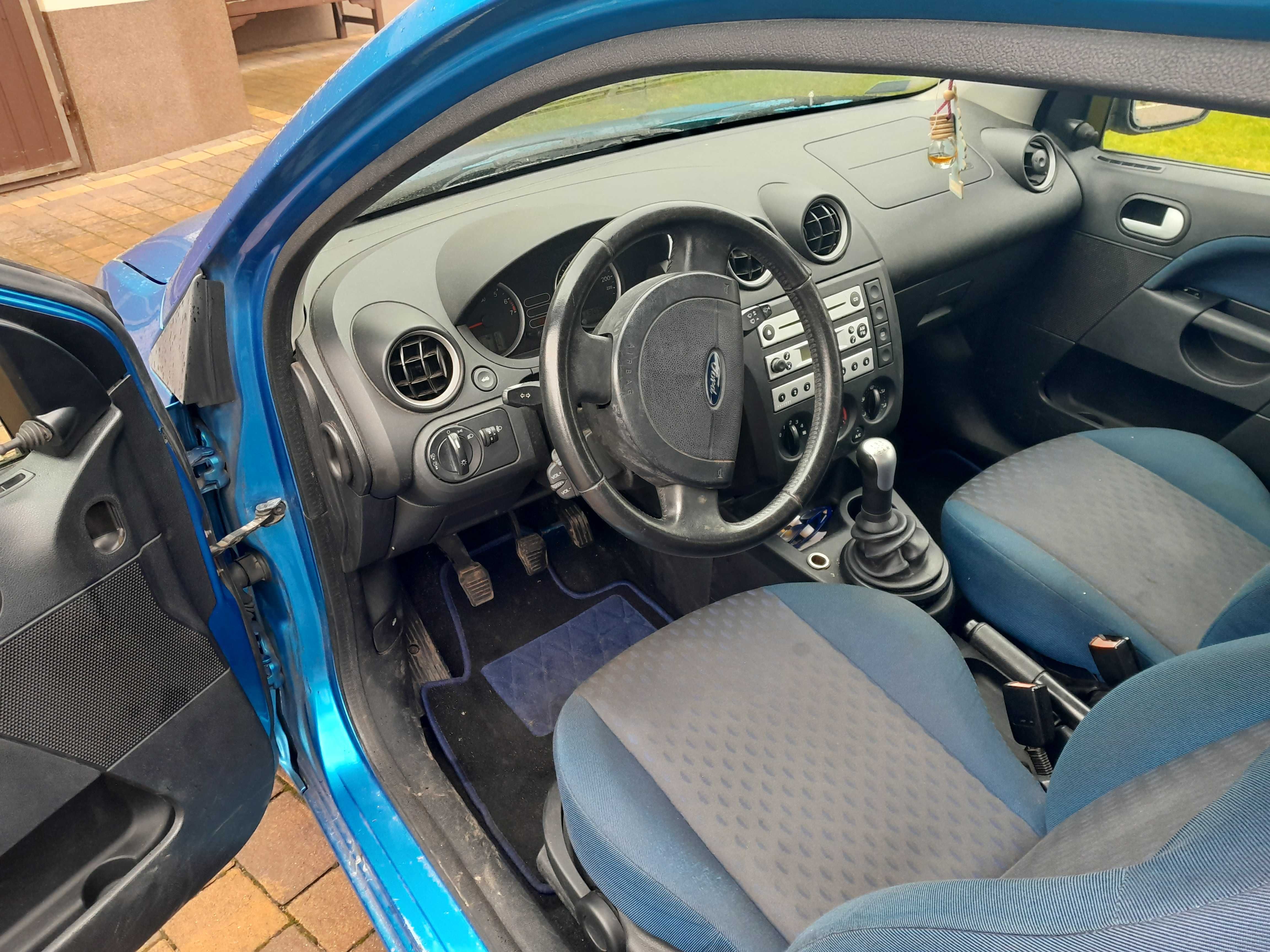 Ford Fiesta 1.3 Benzyna* Mały Przebieg* Klima