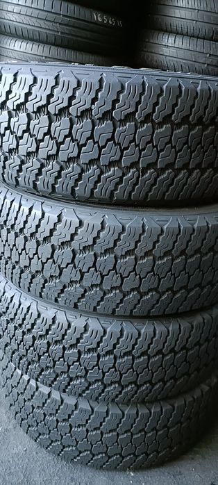 Pneus 275/60/20 Goodyear