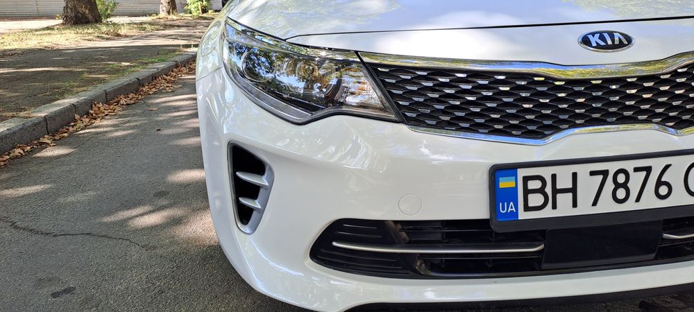 Продам kia k5 2016