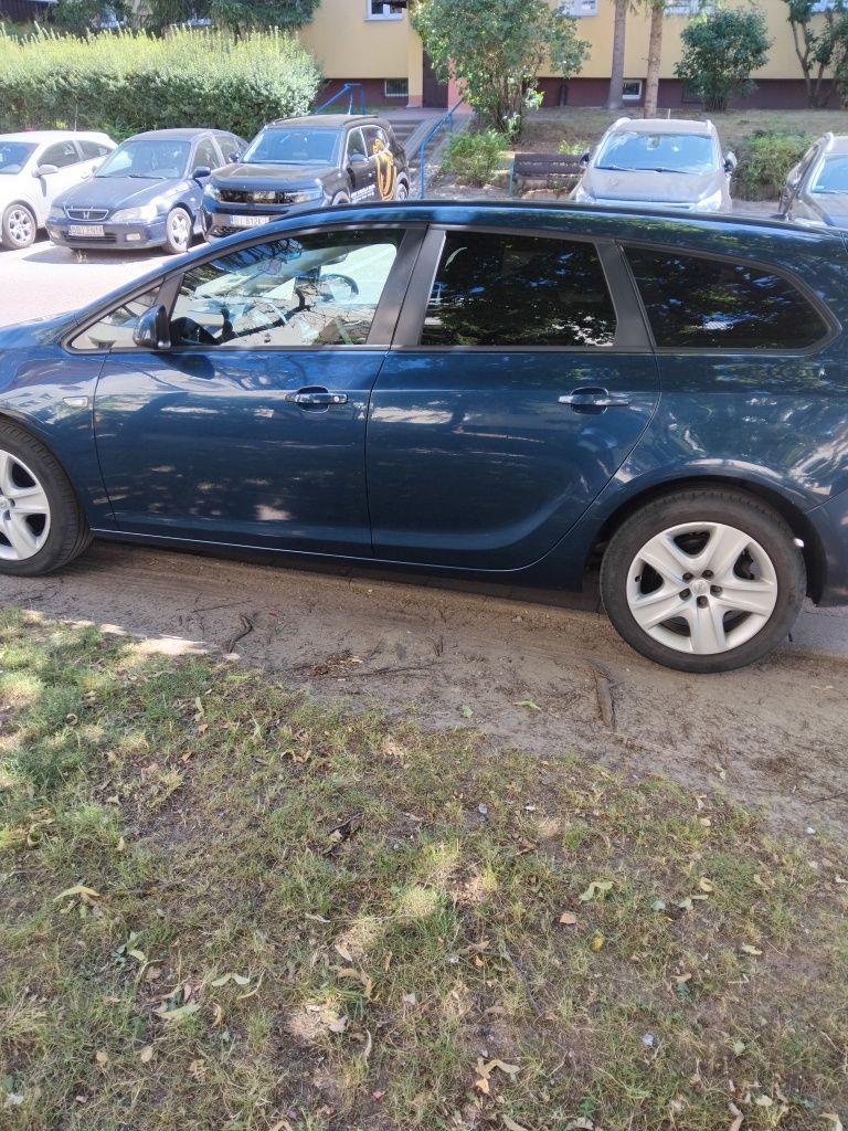 Opel Astra J 2.0 cdti