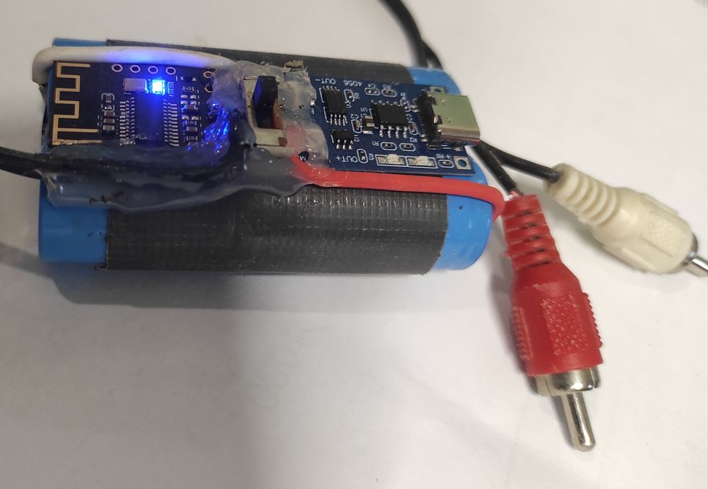 Мобильный БЛЮТУЗ.Наложка