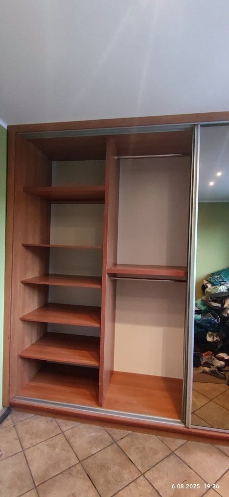 Szafa do garderoby czterosegmentowa