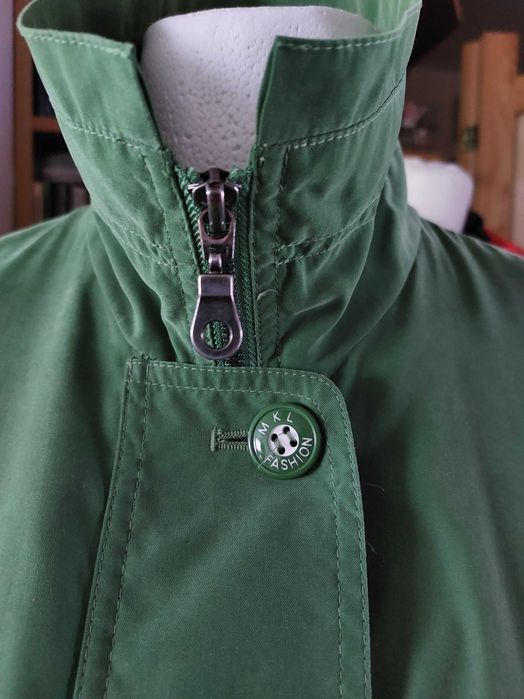 Kurtka wiosna/ jesień zielona marki Joy roz L jak nowa