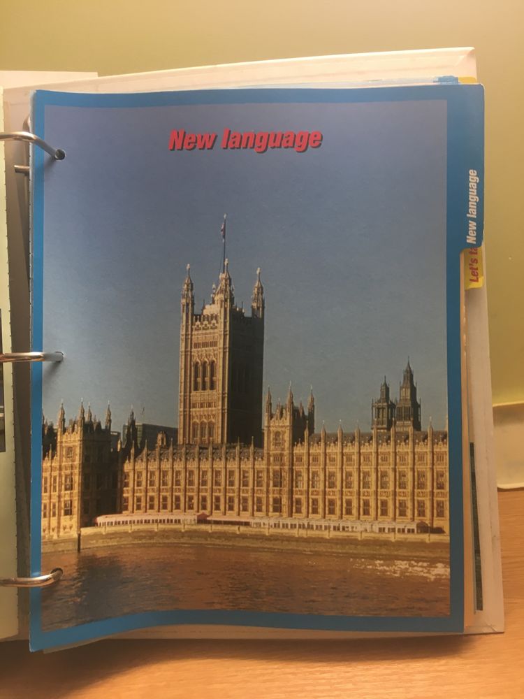 Easy English 3segregatory z kasetami