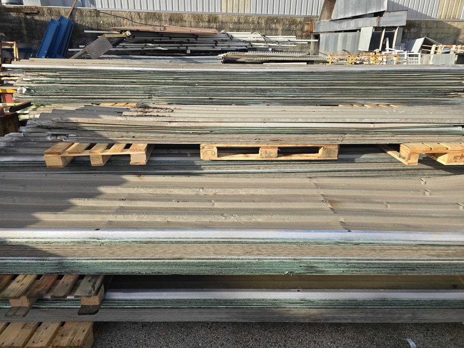 Chapas de Cobertura - Metálicas Lacadas Brancas e Betuminosas