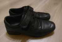 Eleganckie czarne buty chłopięce rozmiar 35 + Gratis