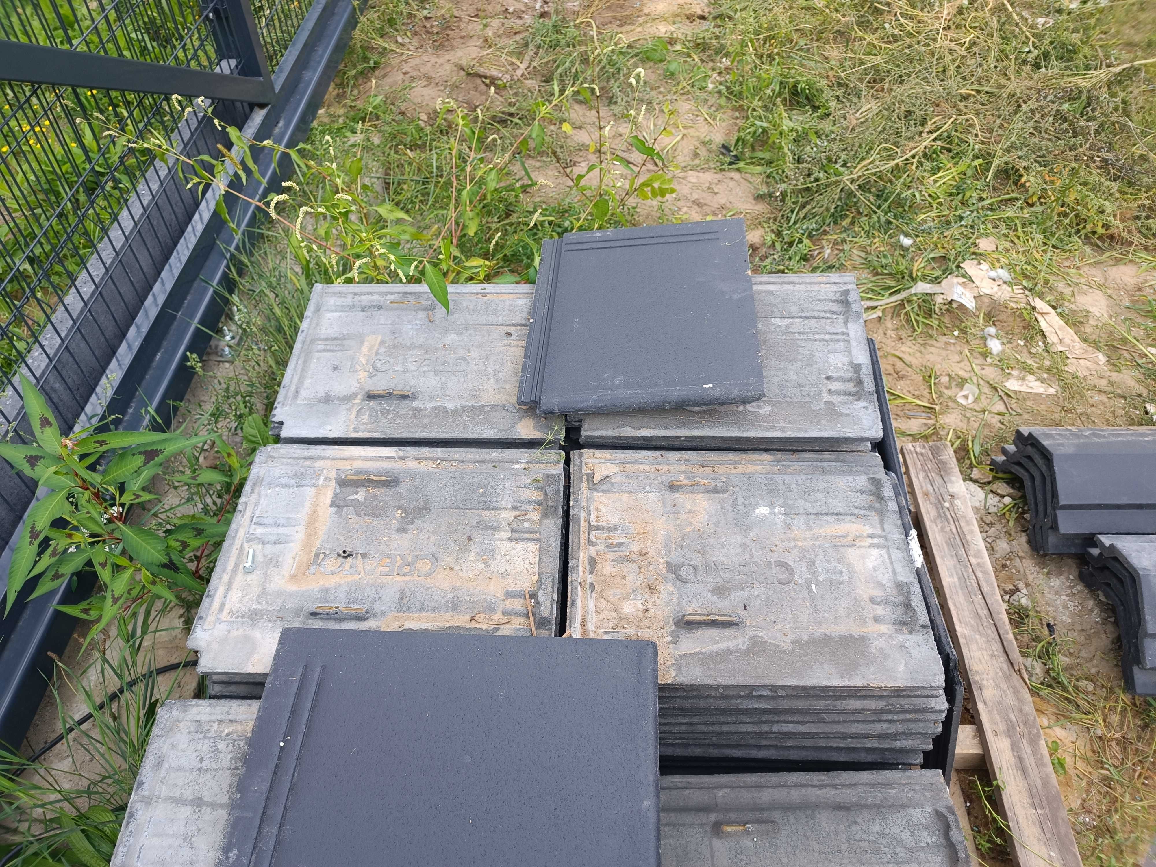 Dachówka betonowa Creaton Kapstadt planar grafit (antracyt)