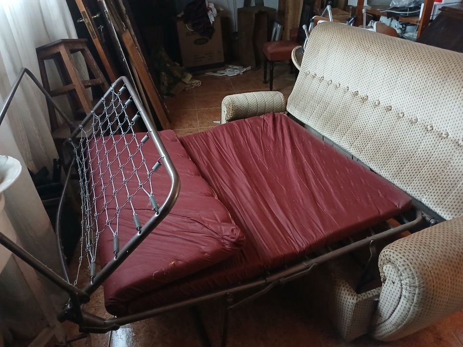 Sofa cama e maples
