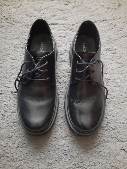 Półbuty skórzane Lasocki