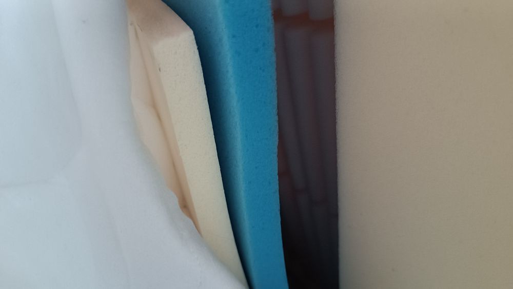 Materac do łóżeczka z lateksem Baby's Zone