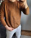 Sweter w kolorze brązowy rozmiar M