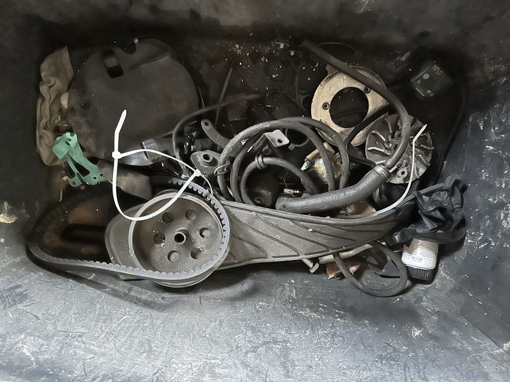 Części Skuter Aprilia Leonardo 125
