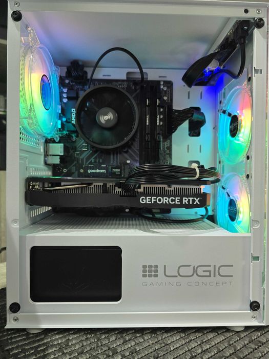 Używany komputer do gier - składak w nowej obudowie