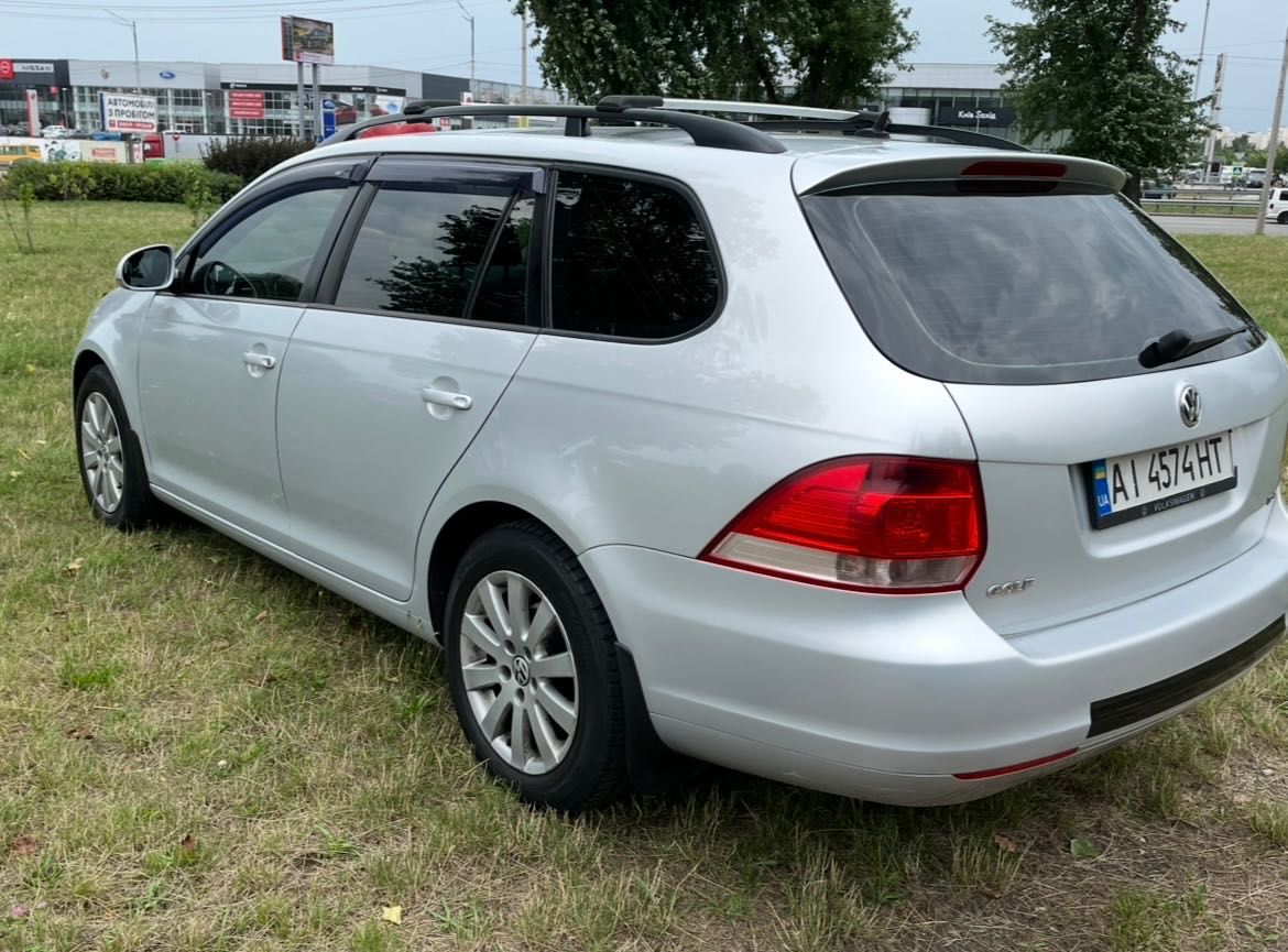 Продам сімейне авто Гольф 6 універсал