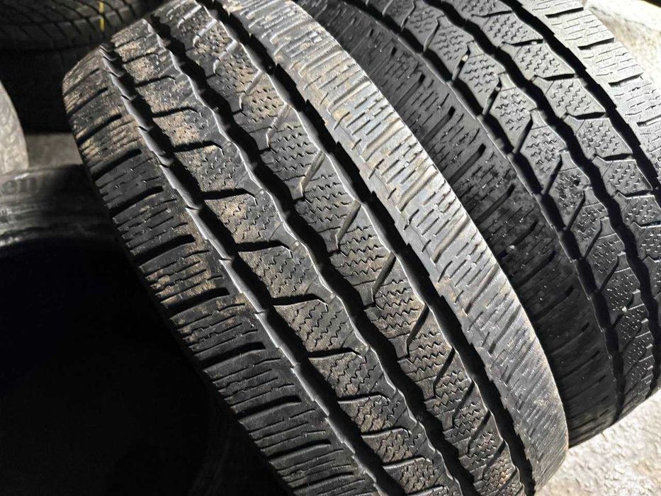 Шини зима 215/65/R16C Continental VanContactWinter