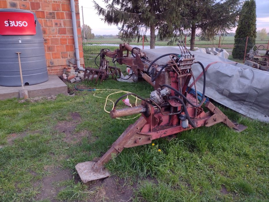 Troll 350 ładowacz tur cyklop koparka  do obornika