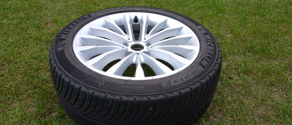 Felga aluminiowa 18'' Bmw 5. 8Jx18H2IS30