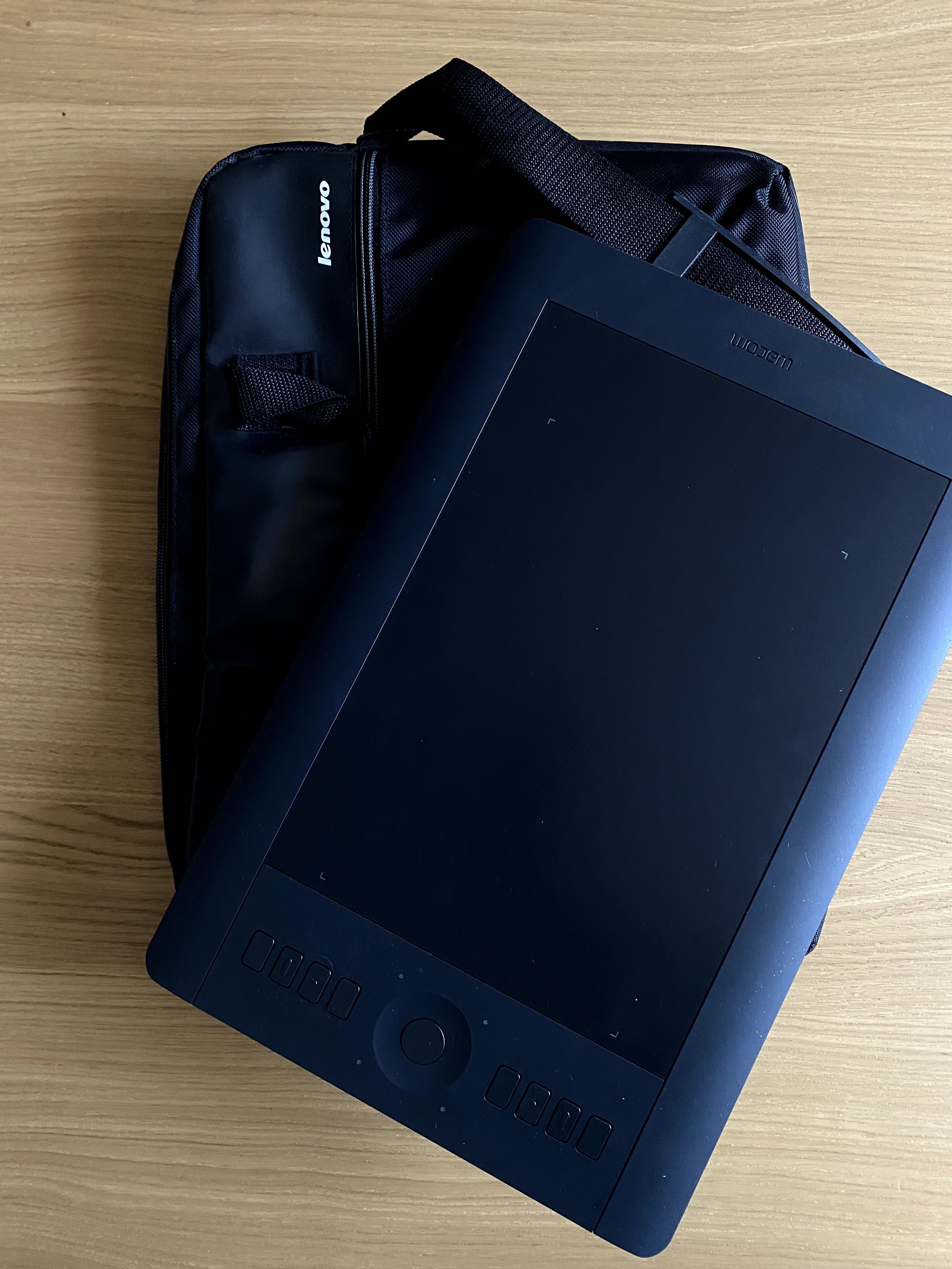Tablet Graficzny Wacom Intous Pro M
