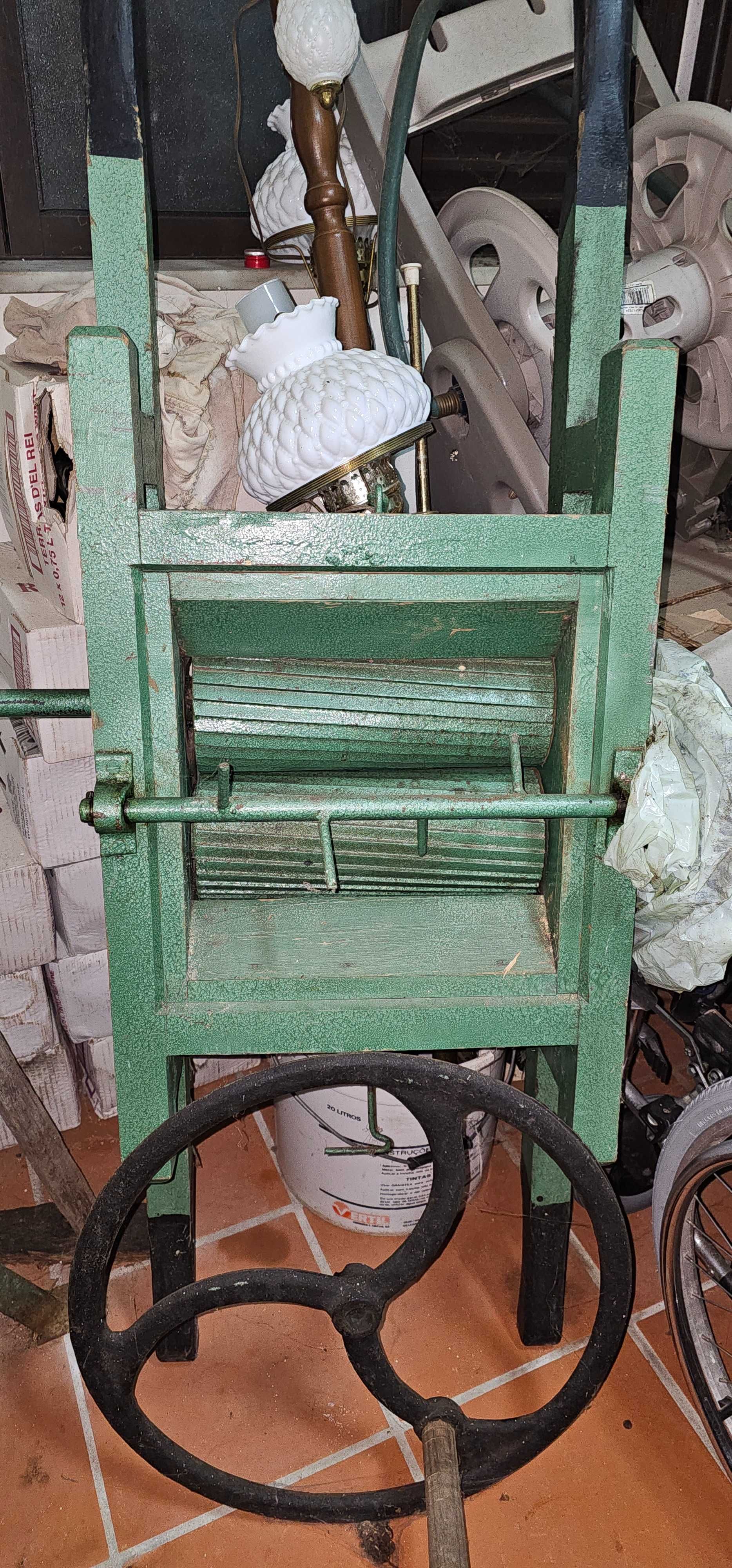 Esmagadeira de uvas