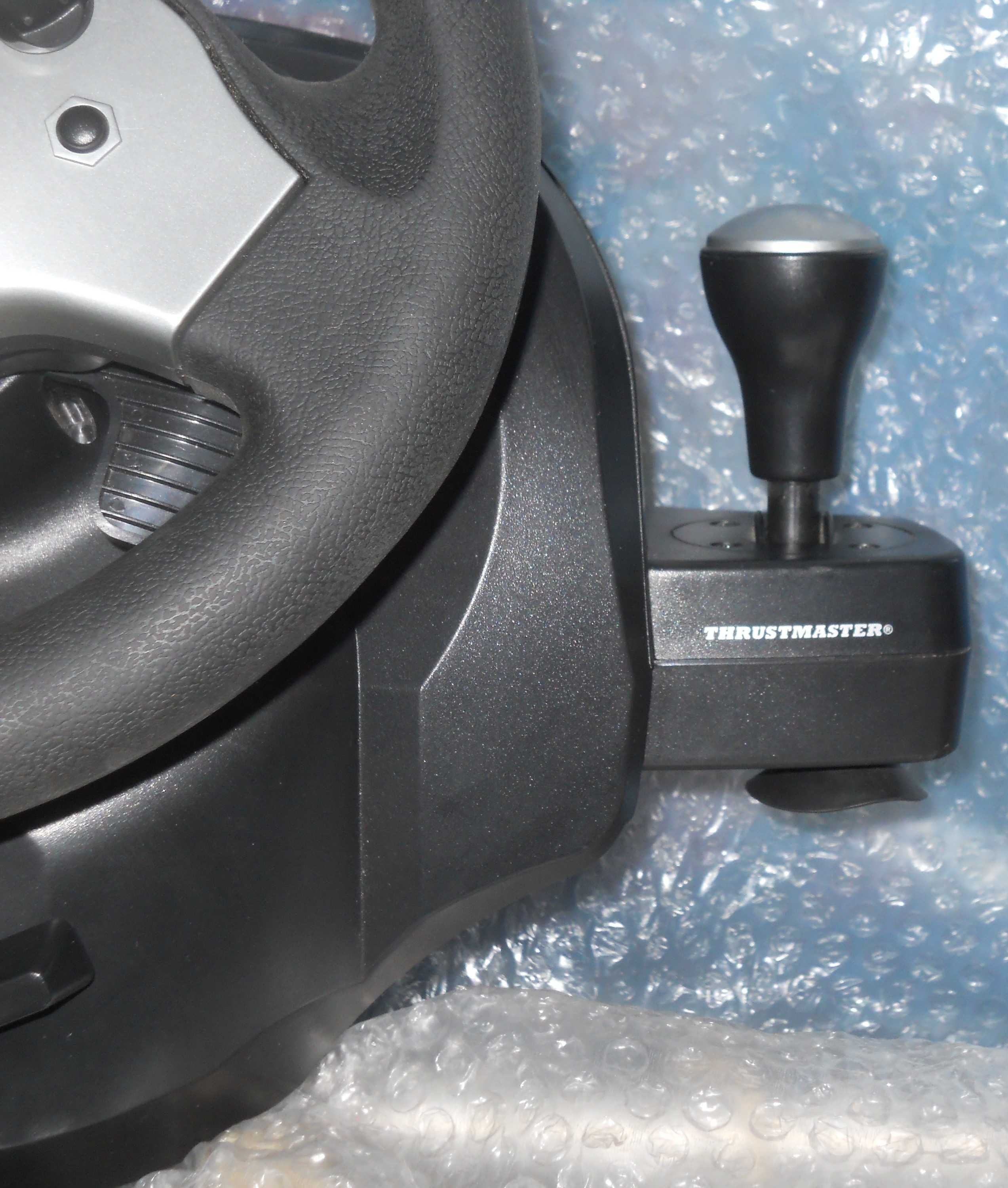 Игровой руль Thrustmaster Force Feedback