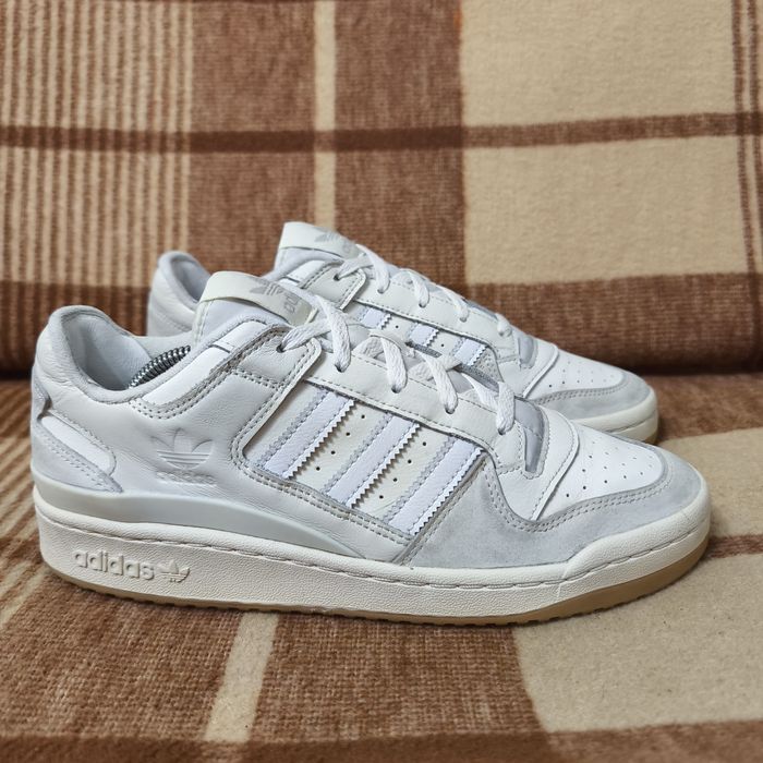 Чоловічі кросівки adidas forum