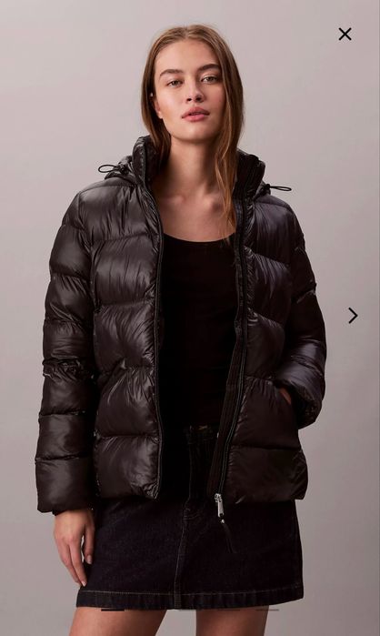 Жіноча куртка  Calvin Klein розмір М