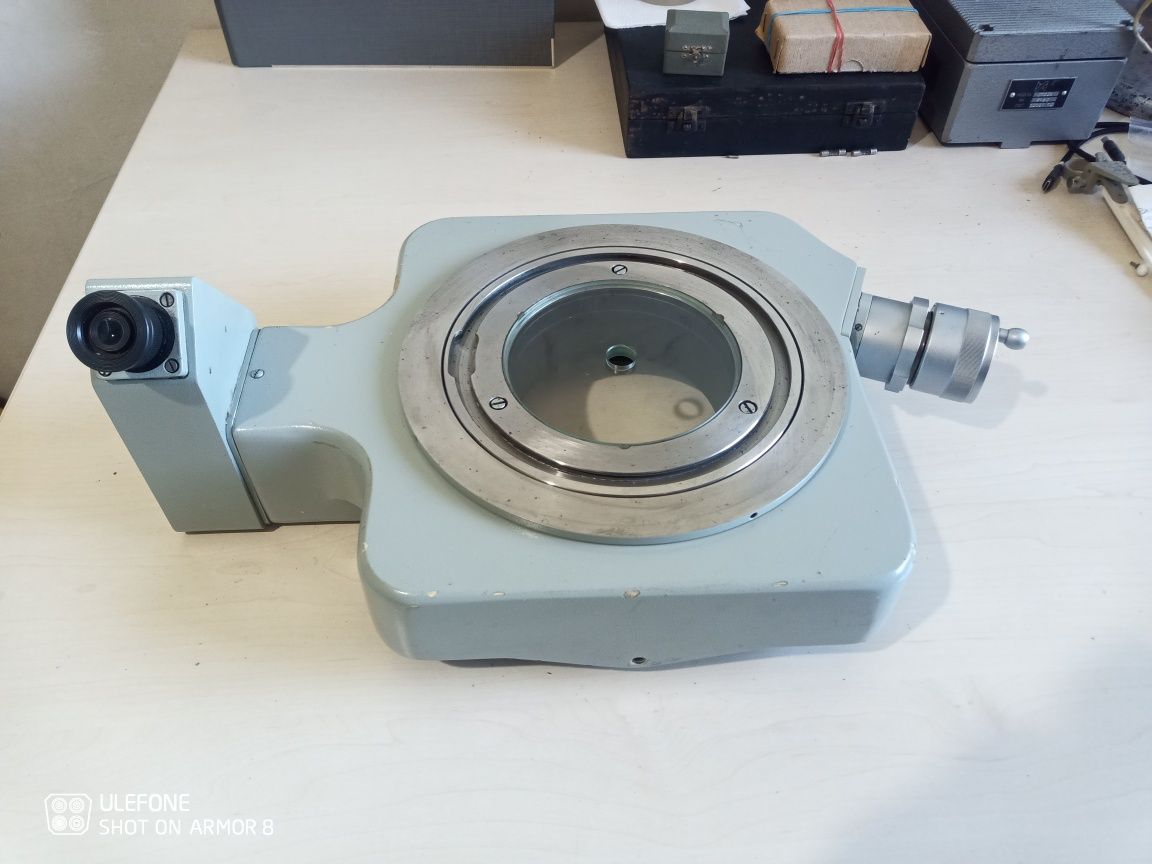 Поворотный стол Carl Zeiss 210мм