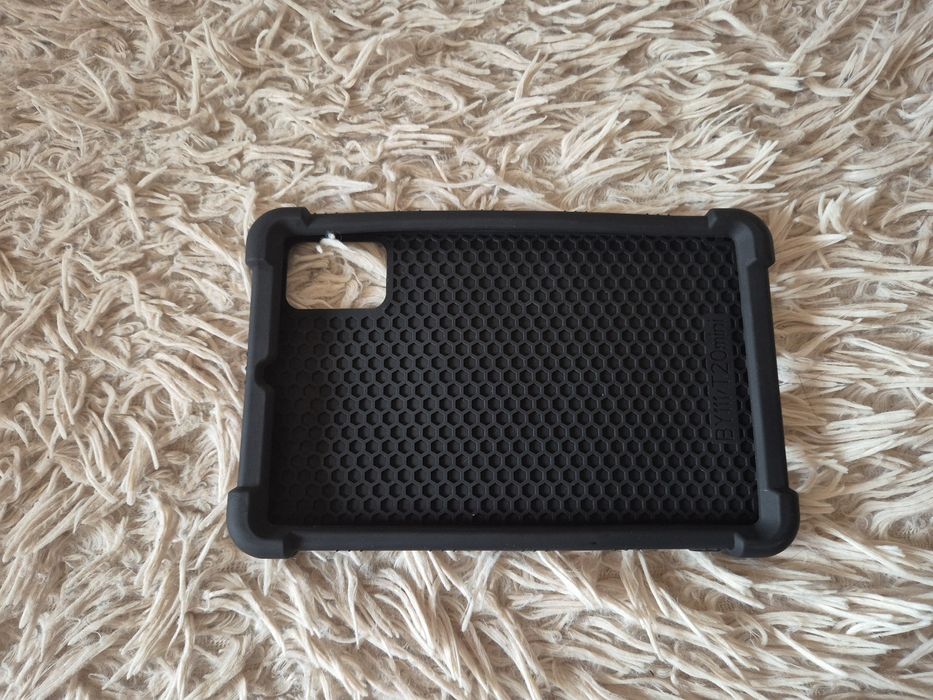 Etui gumowe ze stojakiem do Headwolf Fpad7 Pro 8.4 cala