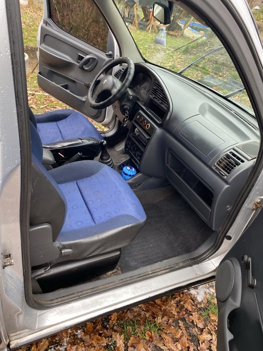 Пежо Партнер 2003р.