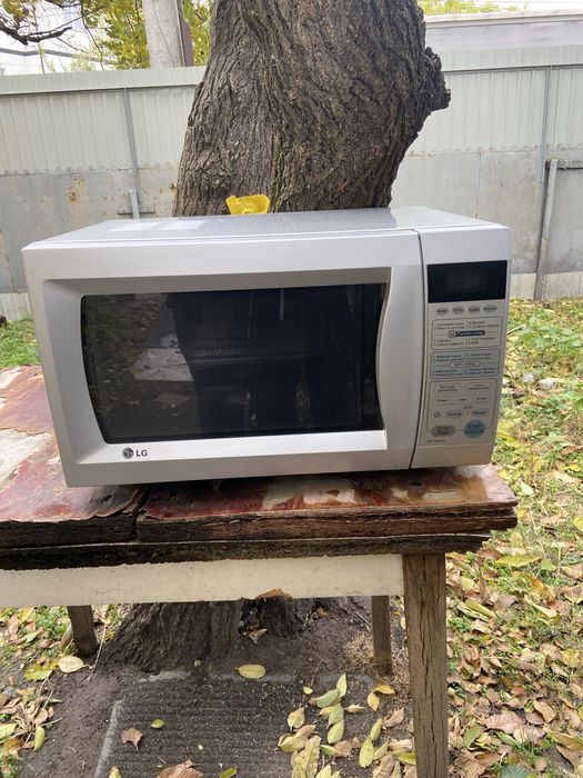 Микроволновка б/у LG