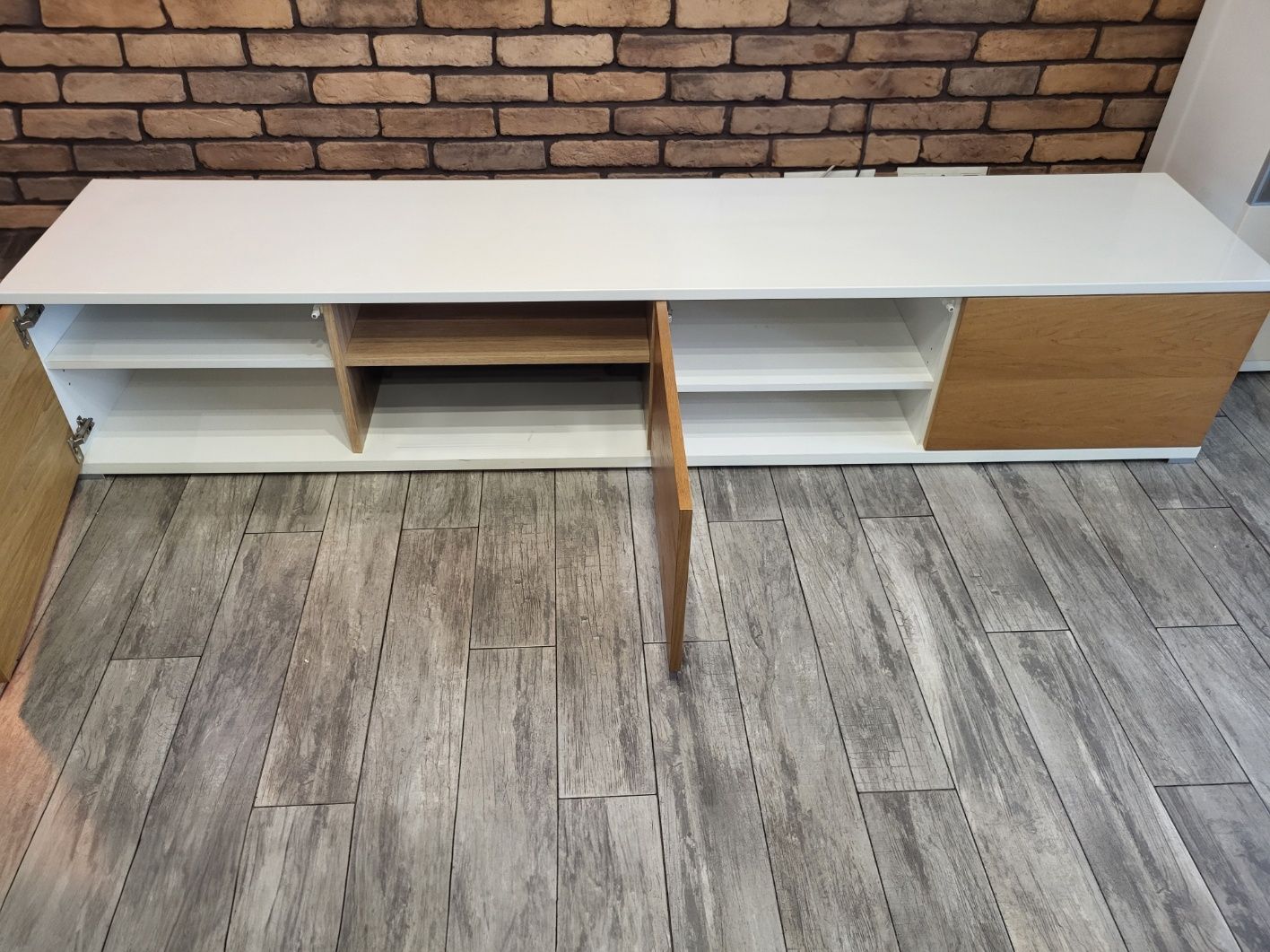 Komplet Paged szafka komoda rtv + witryna. Nowoczesny zestaw mebli tv