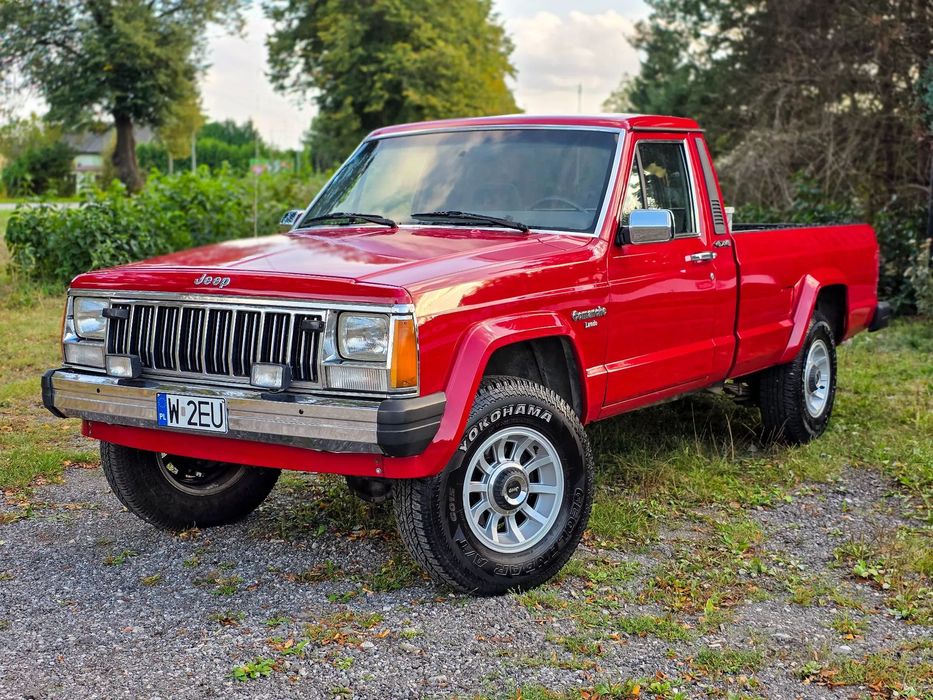 Jeep Comanche 4x4 LONG Cherokee Pickup Kamera Cofania