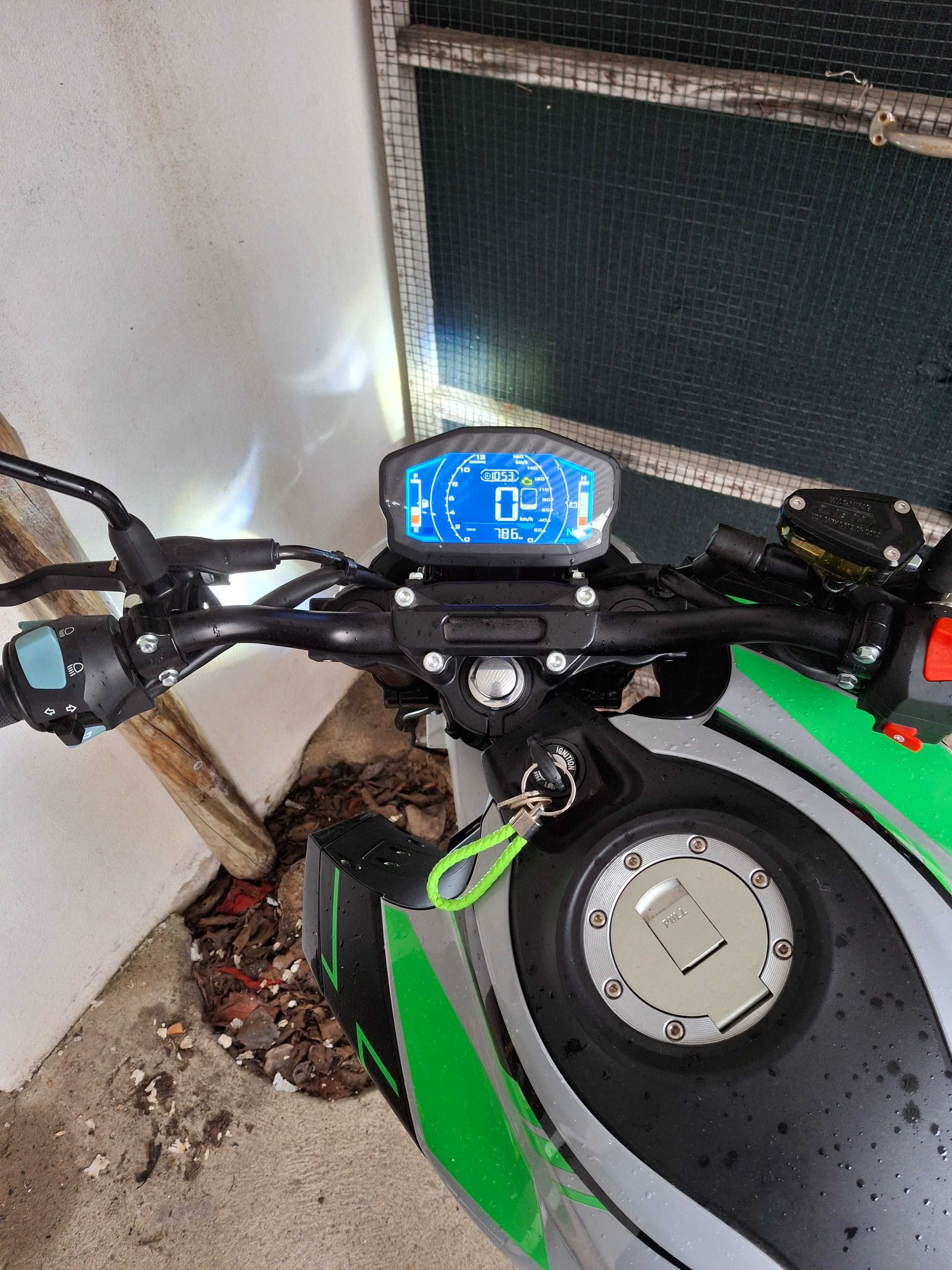Kl duel 125 com apenas 800kl