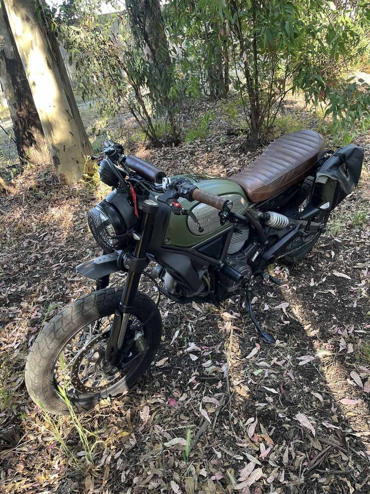 Ducati Scrambler classic custom