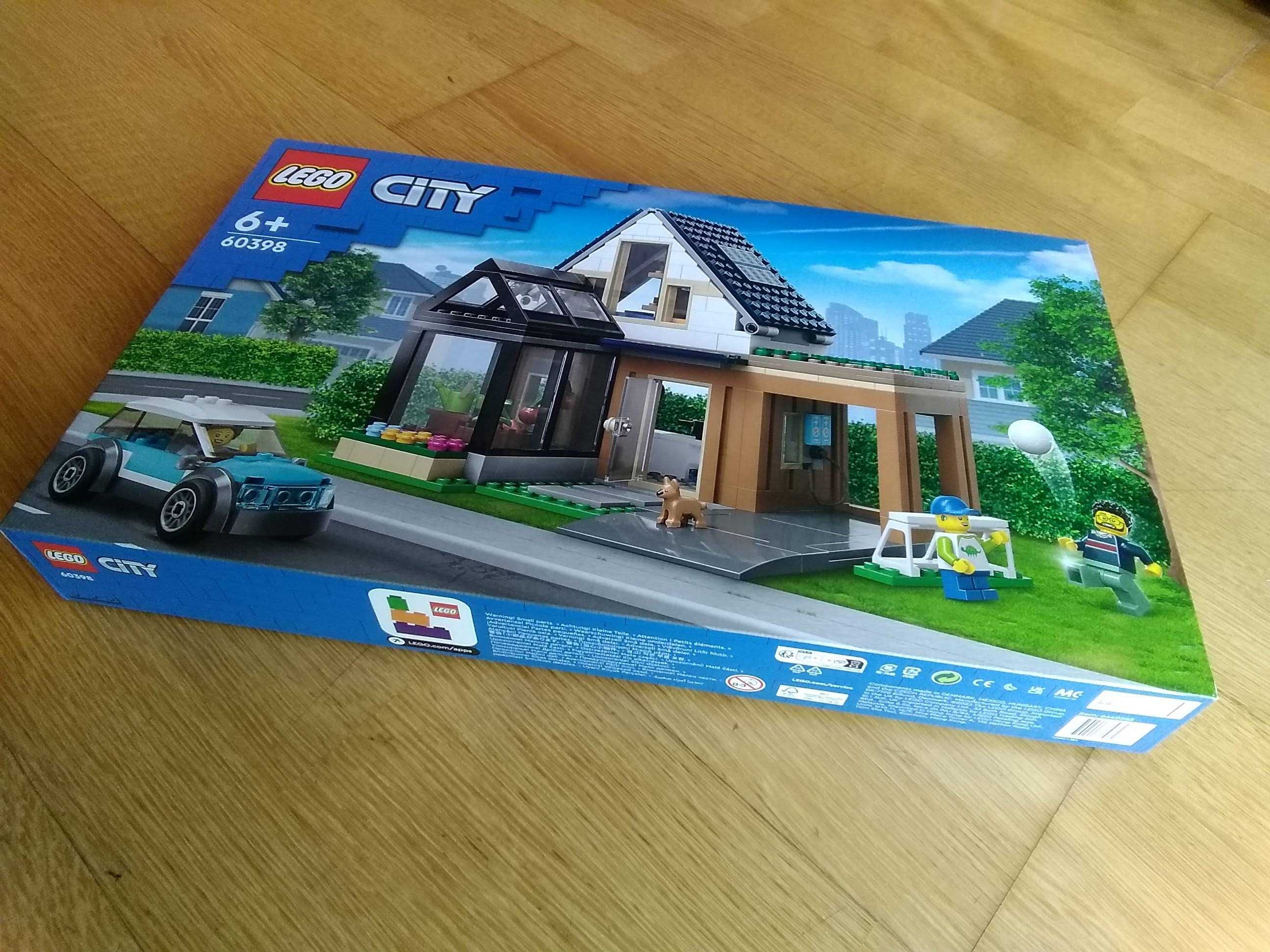LEGO City 60398 - Domek rodzinny i samochód elektryczny