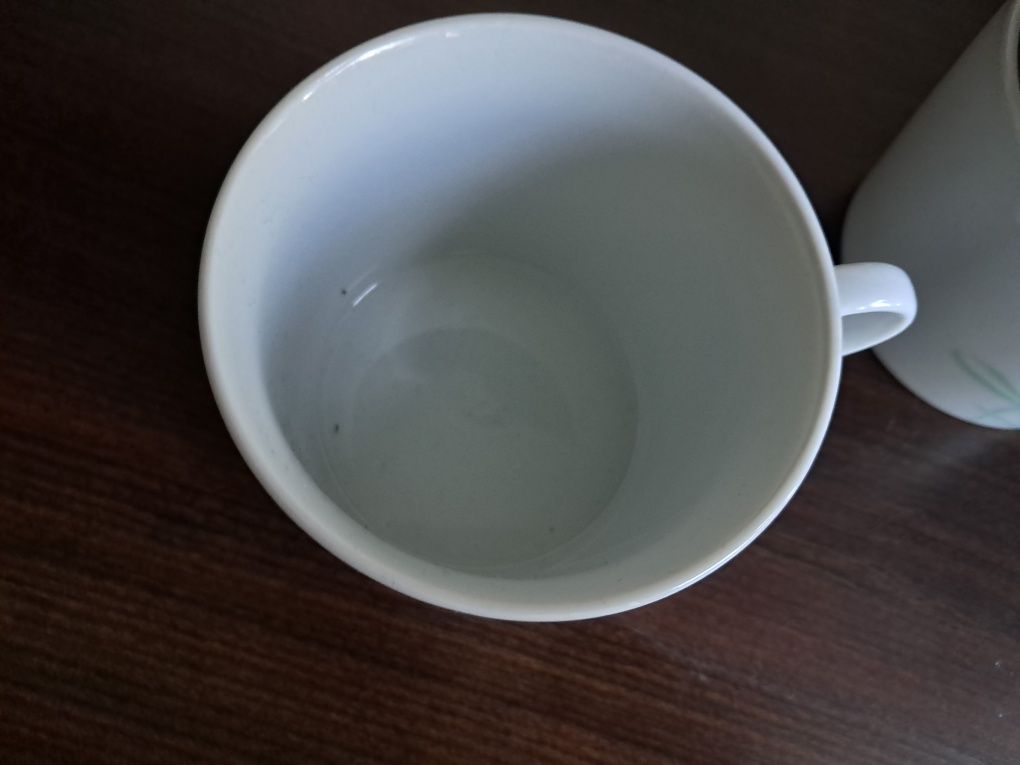 6 filiżanek do kawy, wzór w kwiaty