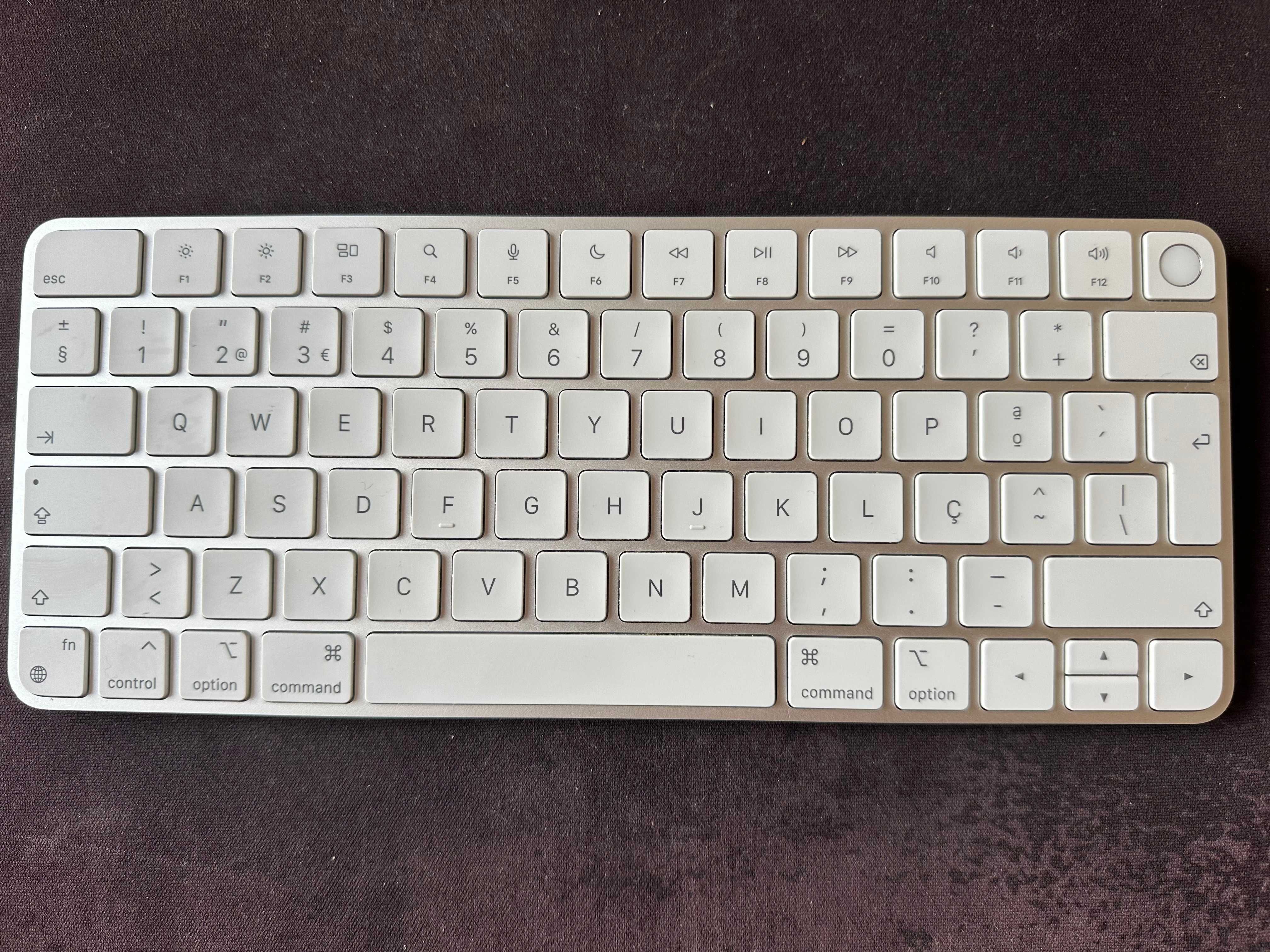 Apple Magic Keyboard com Touch ID