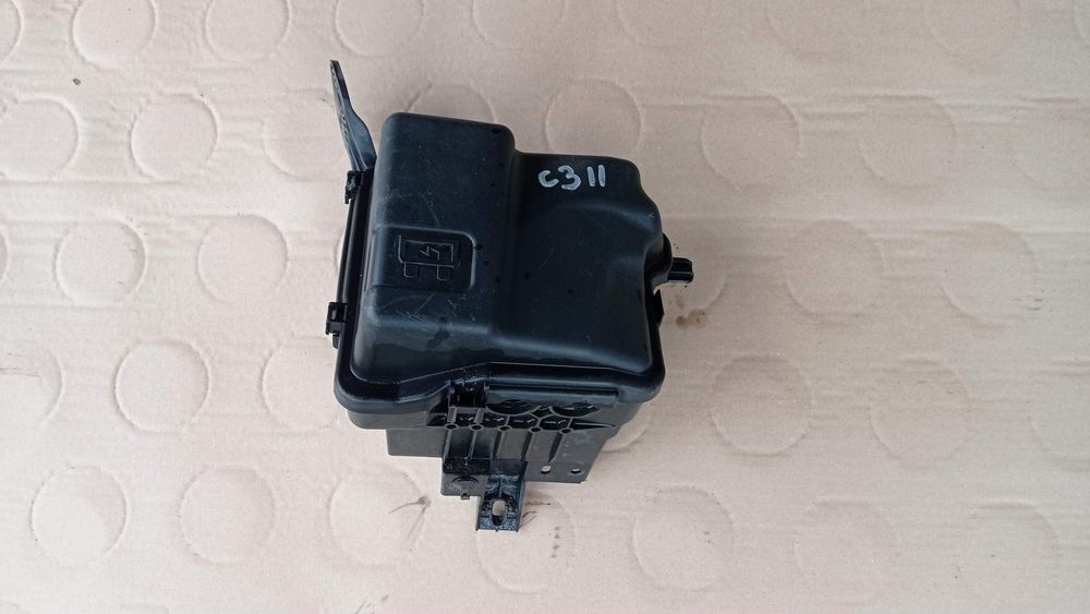 Obudowa skrzynki bezpieczników Citroen C3 II