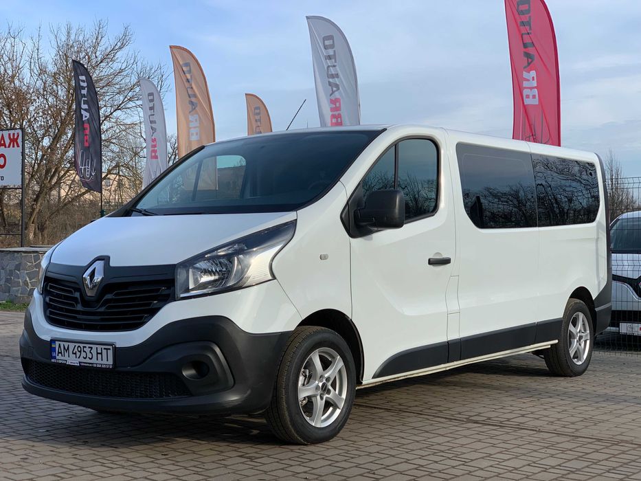 Renault Trafic 2019 9 місць