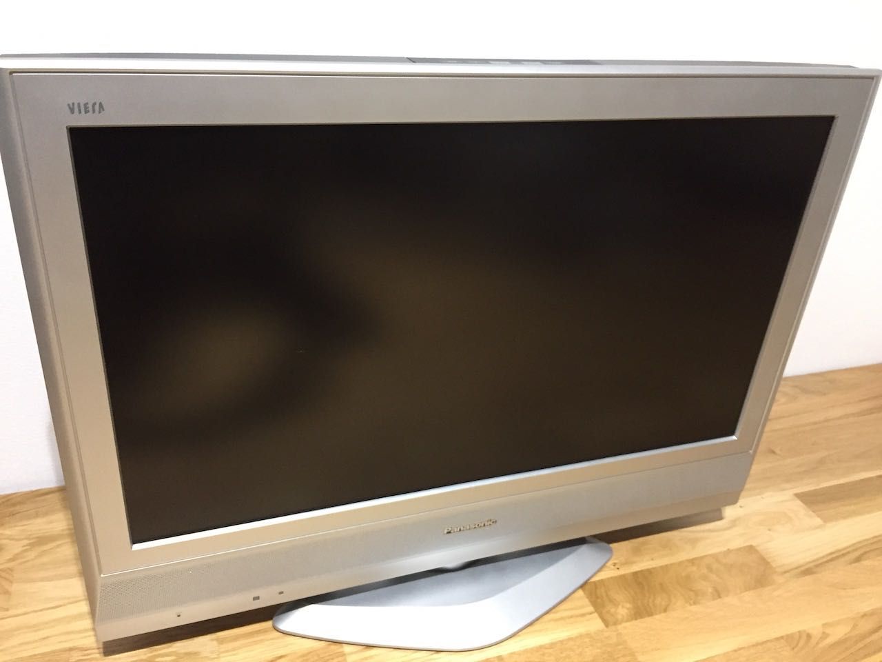 TV Panasonic 32" telewizor LCD Viera bdb stan