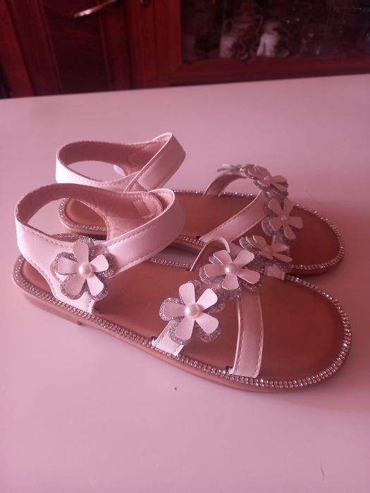 Sandálias de menina tam:33