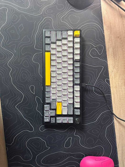 Продам Клавіатуру механічну бездротову EPOMAKER TH80 SE 75%