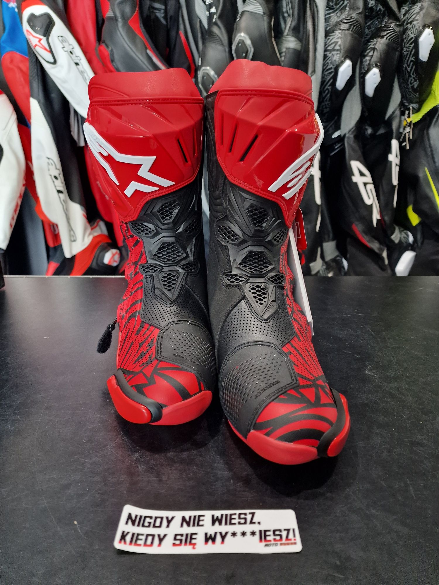 Buty motocyklowe ALPINESTARS SUPERTECH R VENTED LE Pecco Bagnaia