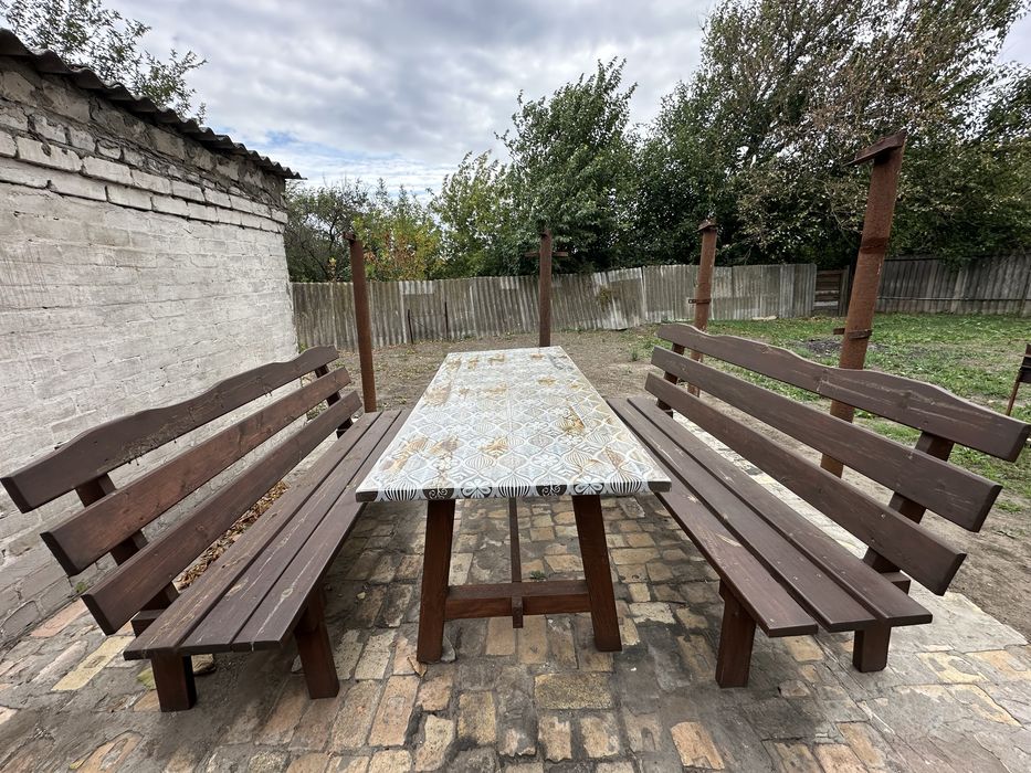 Продам стіл з лавками