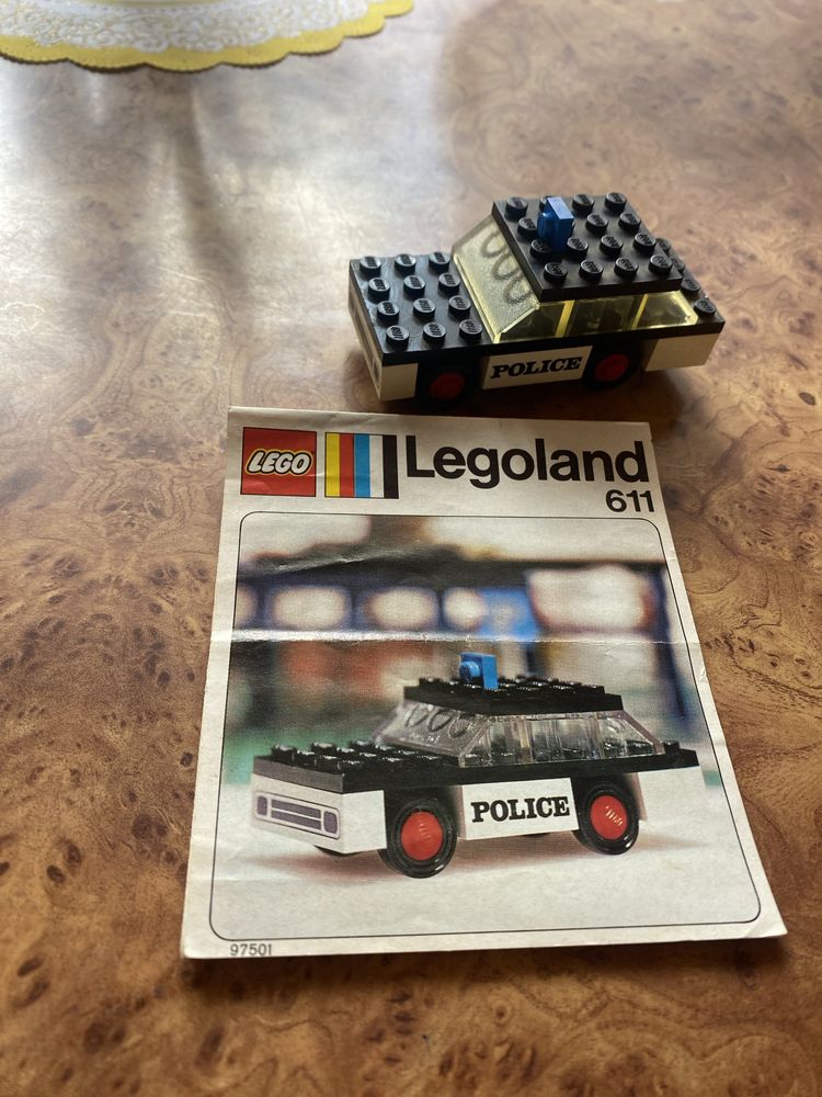 Zestaw lego 611 Auto Policyjne z 1971r.