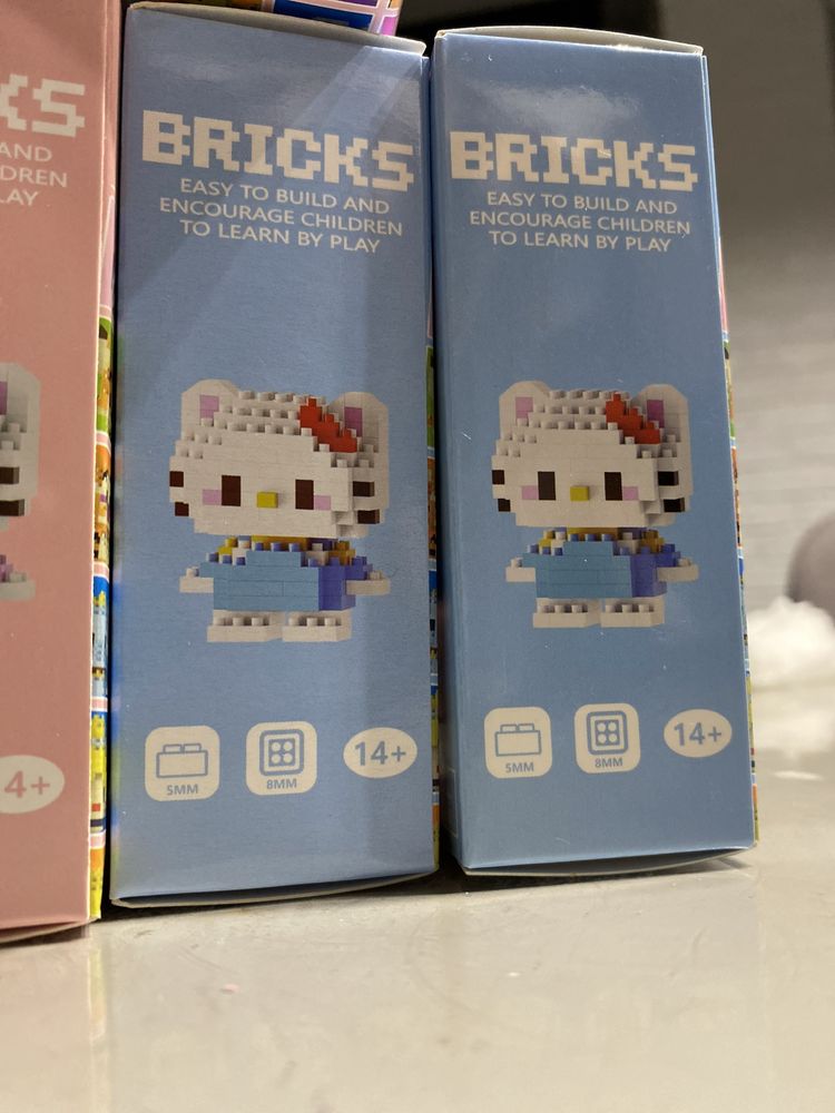 Лего фігурки хеллоу Кітті/ Hello Kitty/BRICKS