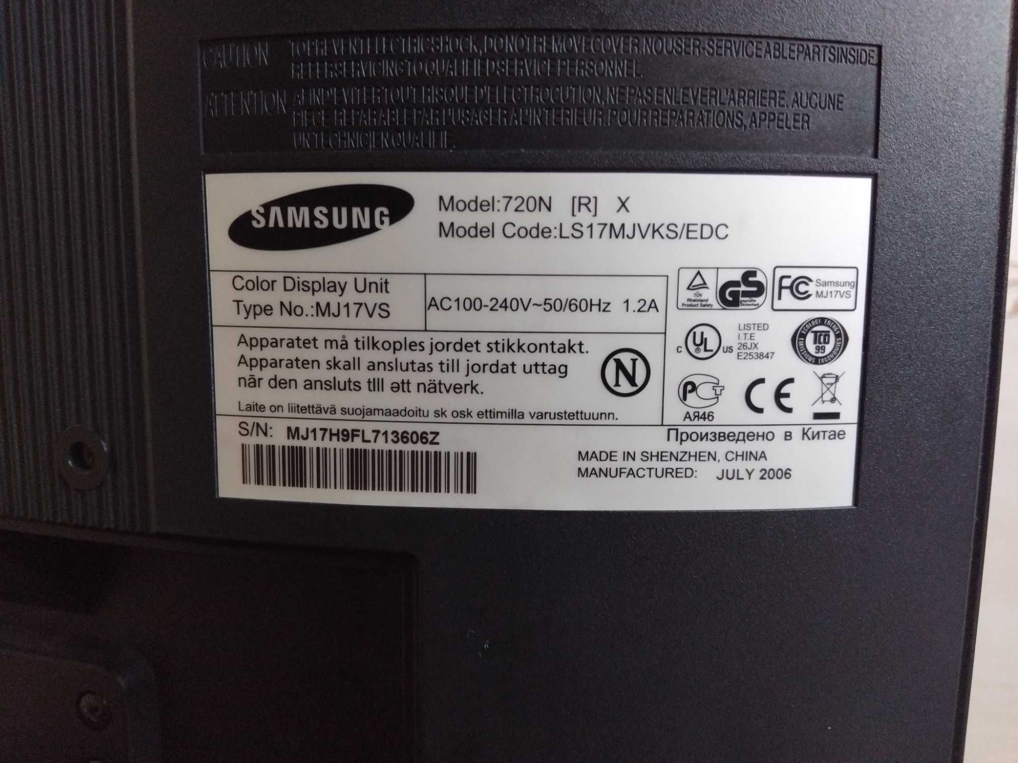 Монiтор Samsung 720N
