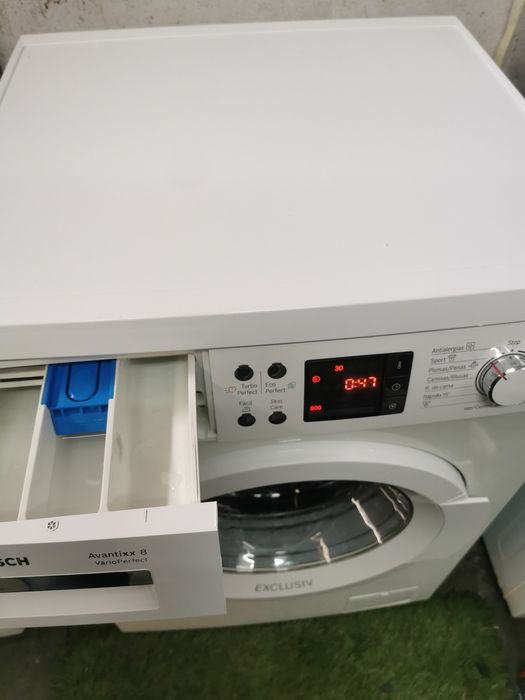 Máquina roupa bosch 8kg faço entrega
